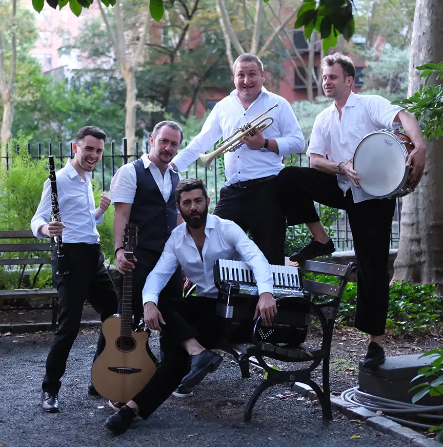 picture of performers