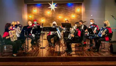 picture of performers